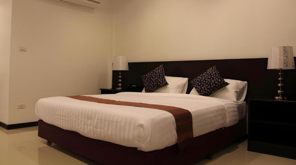 Baan Nan Hotel ภายนอก รูปภาพ
