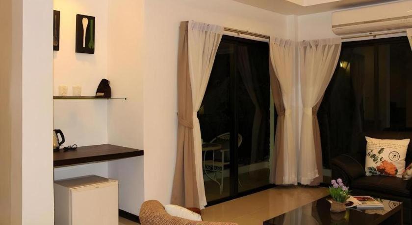 Baan Nan Hotel ภายนอก รูปภาพ